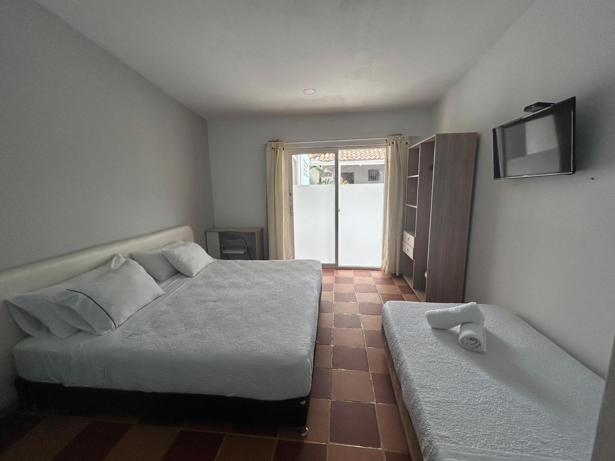 Casa Crespo 65-148