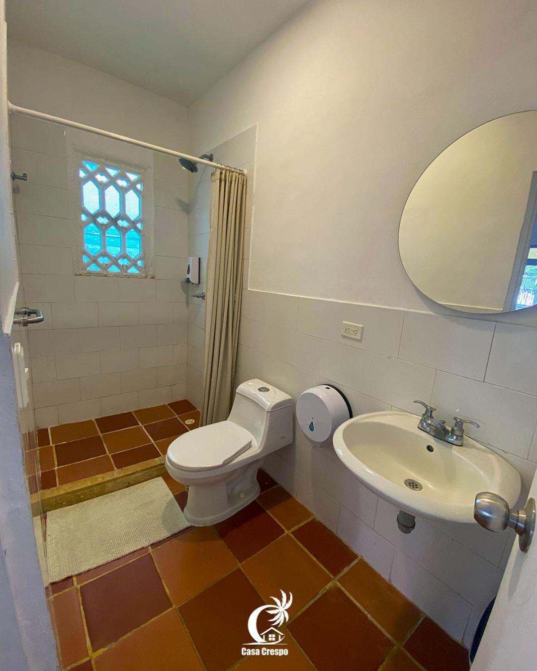 Casa Crespo 65-148