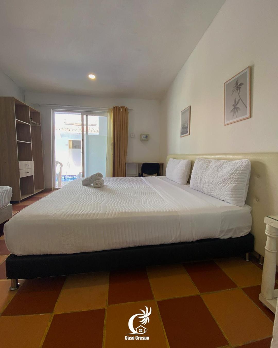 Bed and breakfast Casa Crespo 65-148